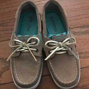 Girls leather Sperry Top Sider